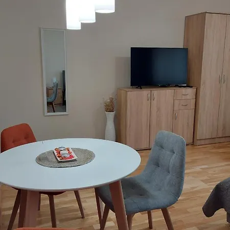Miluro Apartment *